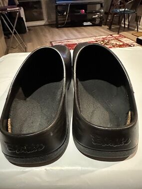 Birkenstock Black Men's Slip-On Clogs - Classic Casual
